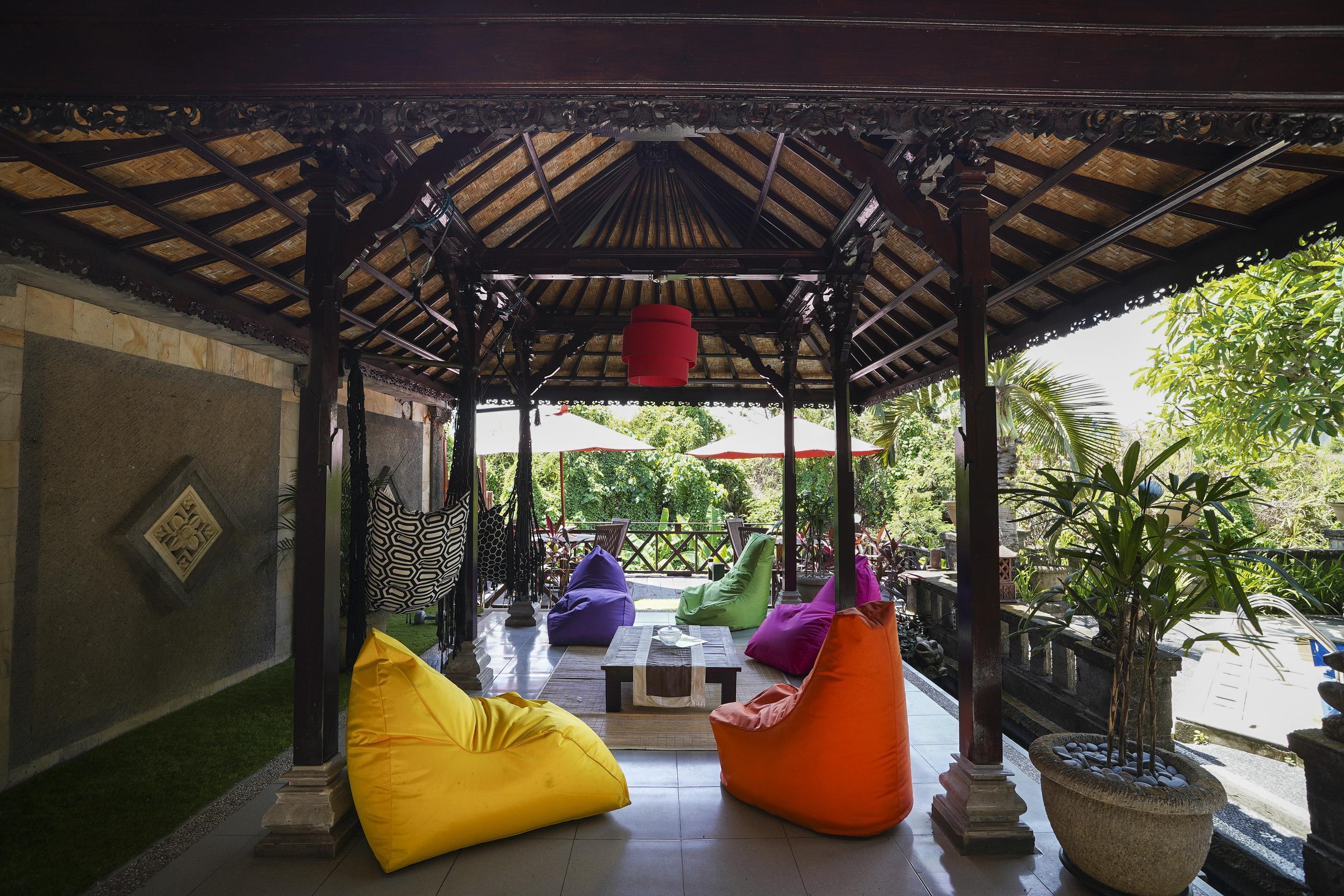 Oyo 2321 Griya Shanti Homestay ケテウェル エクステリア 写真
